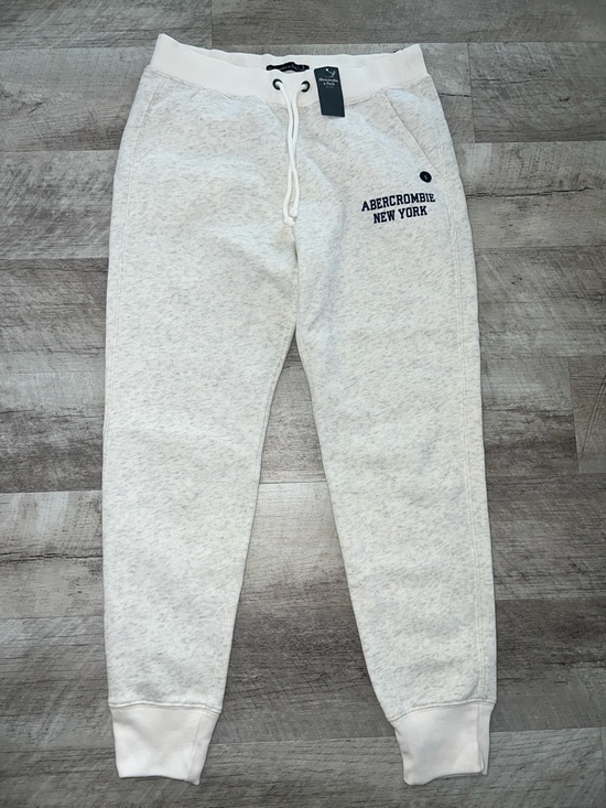 Abercrombie & Fitch Pants - NEW Abercrombie & Fitch Cream Joggers with Logo
